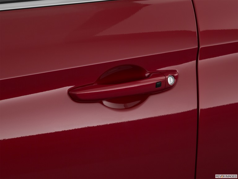 All About The Hyundai Elantra Door Handle Recalls - VehicleHistory