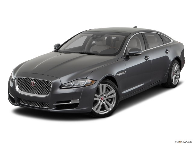 2017 Jaguar Xe Vs 2017 Audi A4 Which Is Better Autotrader