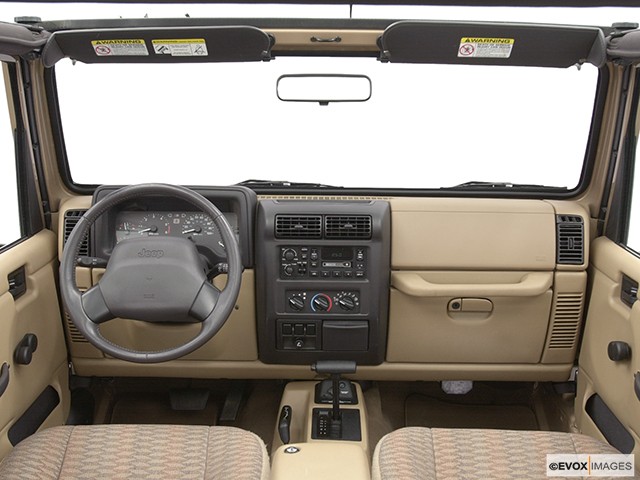2000 Jeep Wrangler Photos Interior Exterior And Color Options