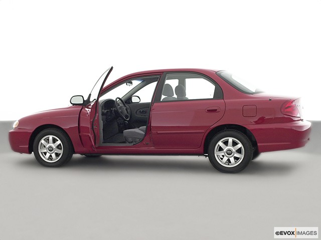 2003 Kia Spectra Photos Interior Exterior And Color Options