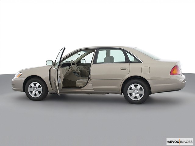 2001 Toyota Avalon Photos Interior Exterior And Color Options