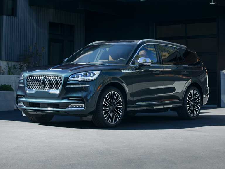 Lincoln SUV model: Black 2020 Aviator From Front-Driver Side