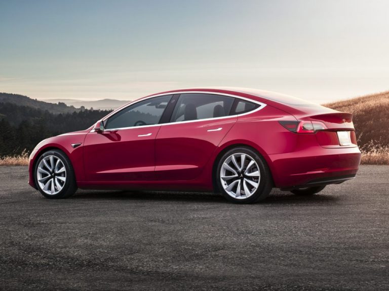 2018 Tesla Model 3 Review, Problems, Reliability, Value, Life Expectancy,  MPG