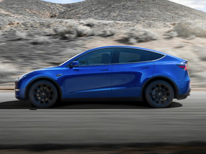 2020 Tesla Model Y Review, Problems, Reliability, Value, Life Expectancy,  MPG