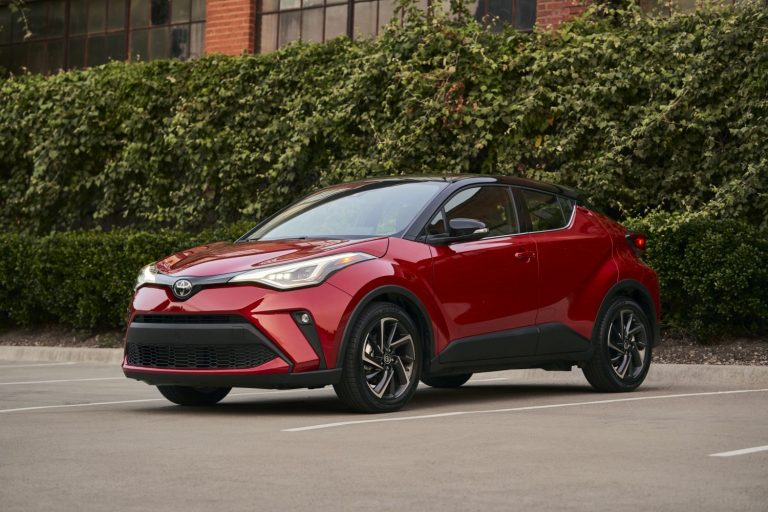 2021 Toyota C-HR Consumer Reviews