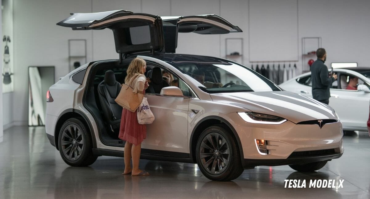 Tesla Model X - Photo by DepositPhotos 